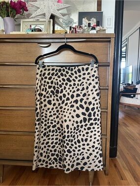 Theory Giraffe Print Midi Skirt